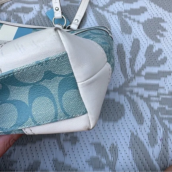 Coach Chelsea Heritage Monogram Tote - Picture 8 of 9